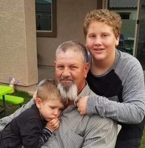 Meet your Posher, Tia